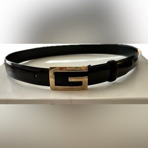Gucci black belt. Gold hardware size 80